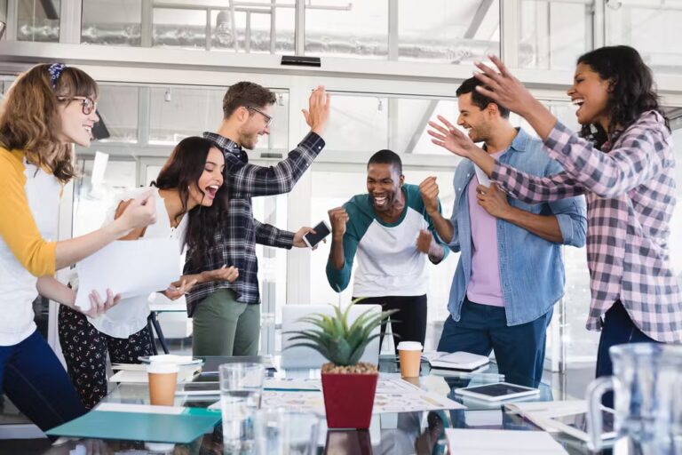 עובדים נהנים